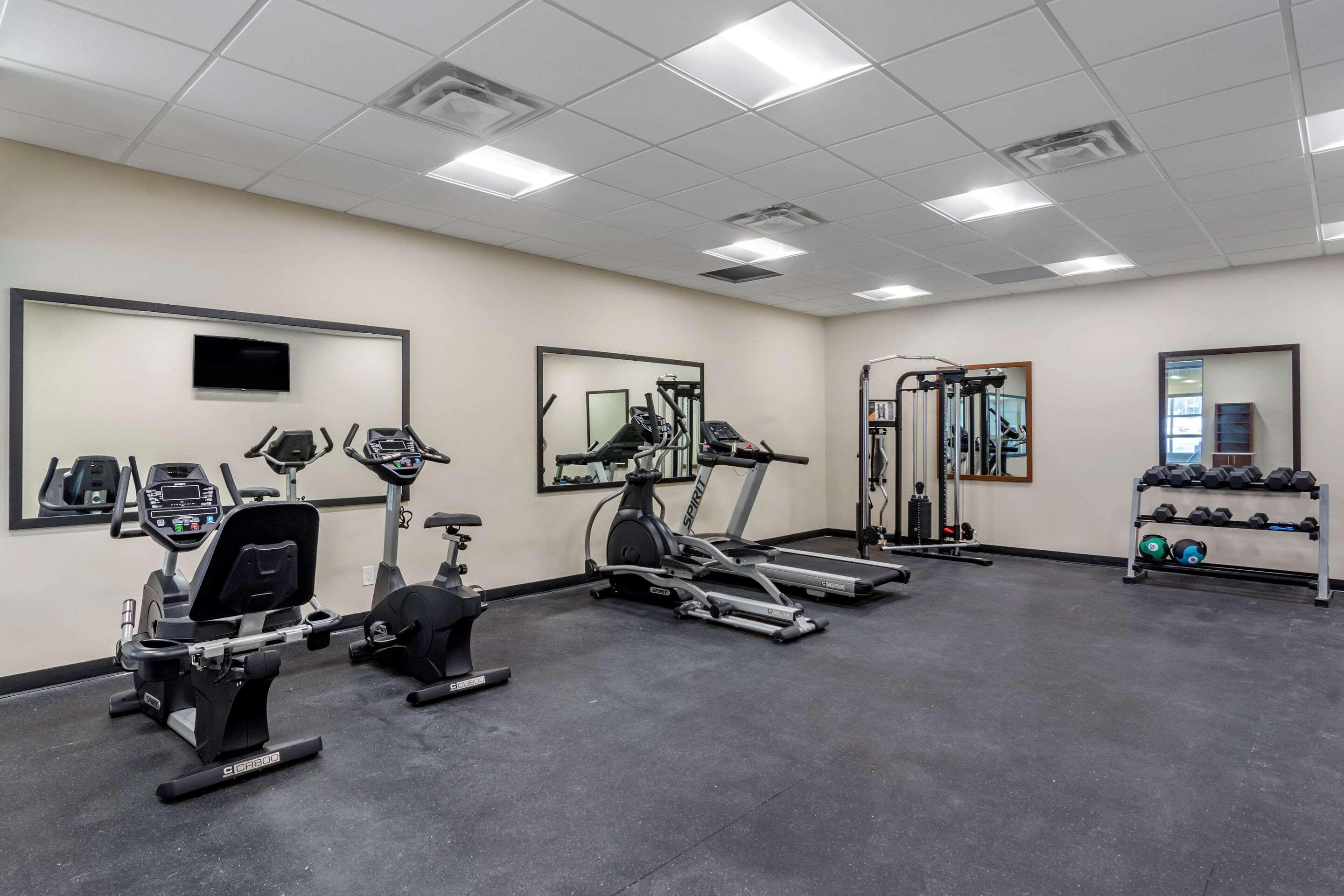 Comfort Inn & Suites Valemount Bagian luar foto
